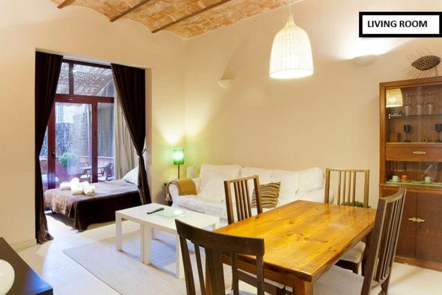 ברצלונה Family Apartment Plaza Espana מראה חיצוני תמונה